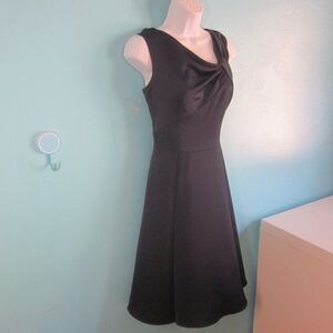 Gal Meets Glam Noelle Twist Formal Dress Size 6P